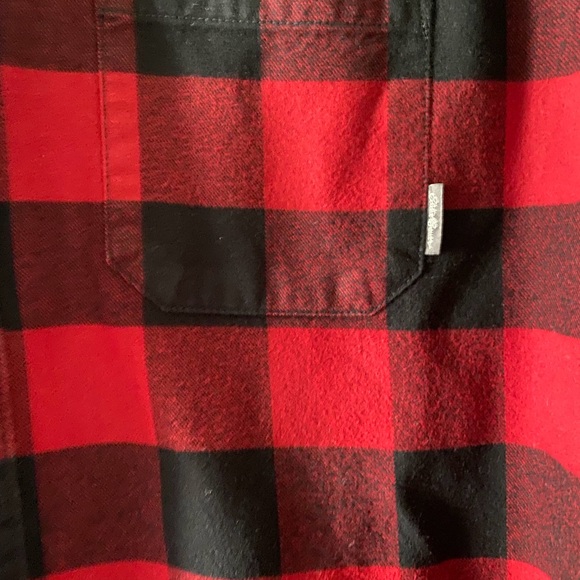 2XL Tall Eddie Bauer Red & Black Plaid Shirt. - Picture 4 of 8